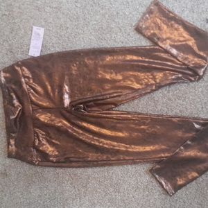 NWT Wild Fable Leopard  Skin Shimmering Gold Leggings Size Small